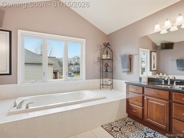 8249 Brookstone Lane, Clarkston, MI 48348