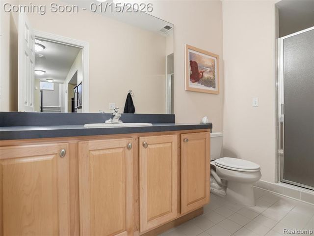 8249 Brookstone Lane, Clarkston, MI 48348