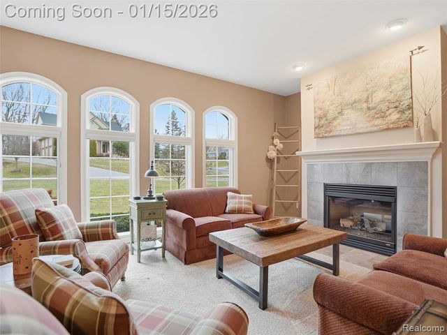 8249 Brookstone Lane, Clarkston, MI 48348