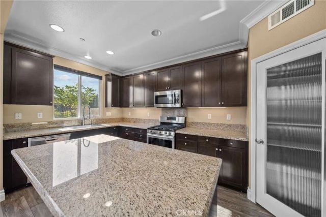 26350 Piazza Di Sarro, Newhall, CA 91321