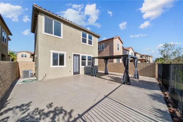 26350 Piazza Di Sarro, Newhall, CA 91321