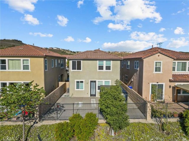 26350 Piazza Di Sarro, Newhall, CA 91321