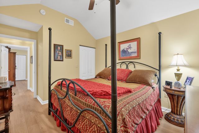 617 E Lane St, Shelbyville, TN 37160