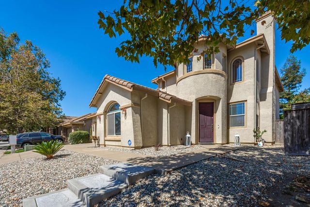 5809 Isaac Way, Elk Grove, CA 95757
