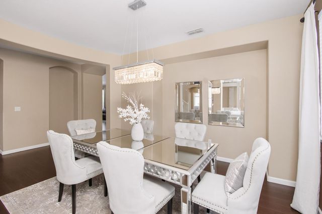 5809 Isaac Way, Elk Grove, CA 95757