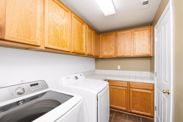 5809 Isaac Way, Elk Grove, CA 95757