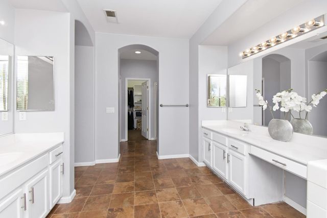 5809 Isaac Way, Elk Grove, CA 95757