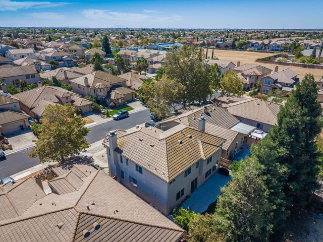 5809 Isaac Way, Elk Grove, CA 95757