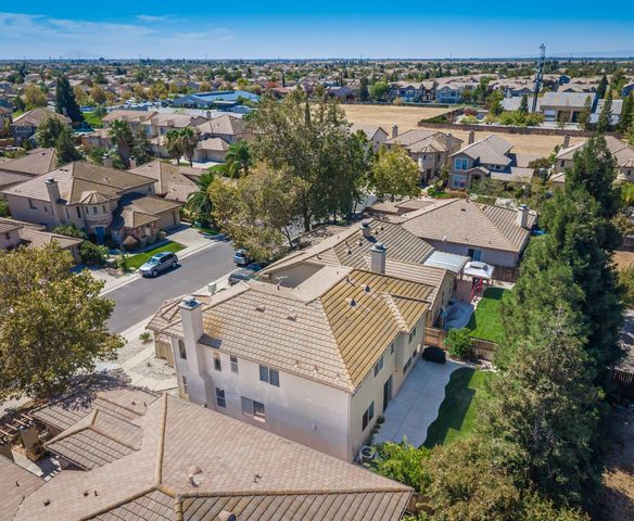 5809 Isaac Way, Elk Grove, CA 95757