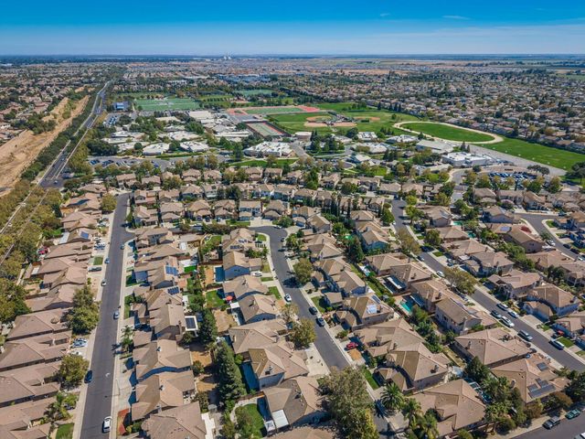5809 Isaac Way, Elk Grove, CA 95757