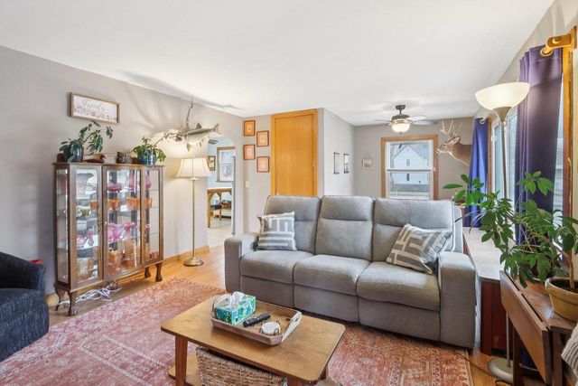 412 W Main Street, Reedsburg, WI 53959