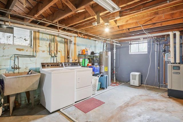 412 W Main Street, Reedsburg, WI 53959