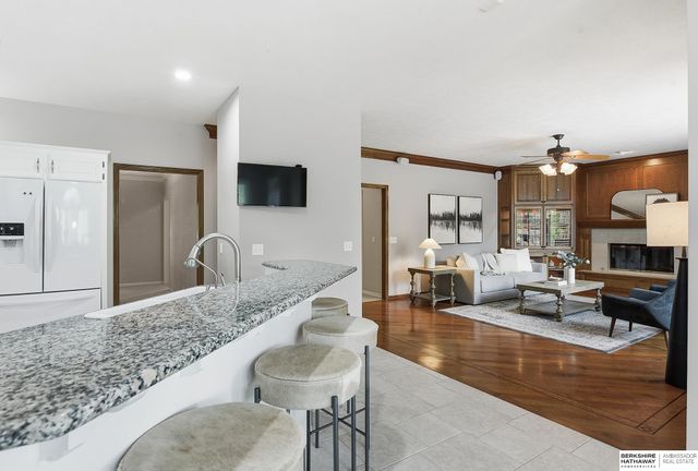 4303 S 169th Circle, Omaha, NE 68135