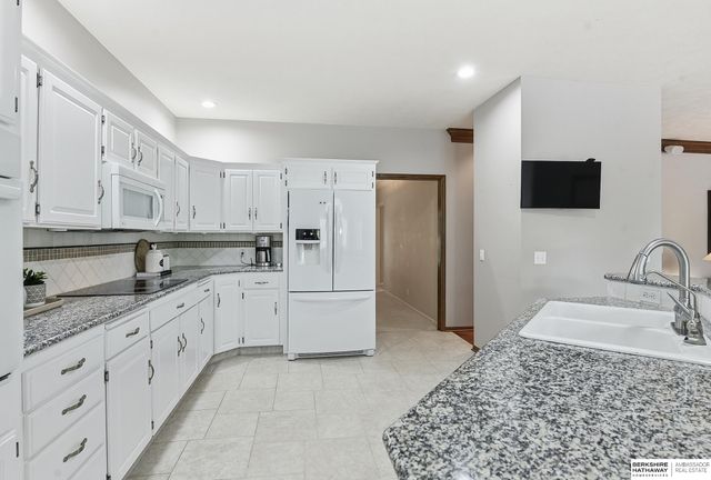 4303 S 169th Circle, Omaha, NE 68135
