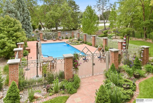 4303 S 169th Circle, Omaha, NE 68135