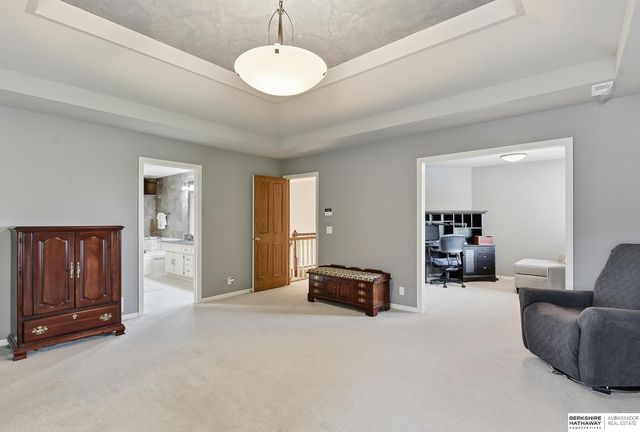 4303 S 169th Circle, Omaha, NE 68135