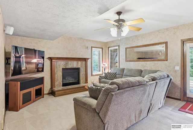 4303 S 169th Circle, Omaha, NE 68135