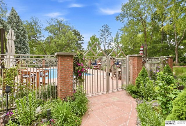4303 S 169th Circle, Omaha, NE 68135