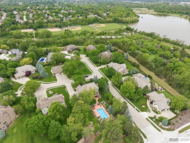 4303 S 169th Circle, Omaha, NE 68135
