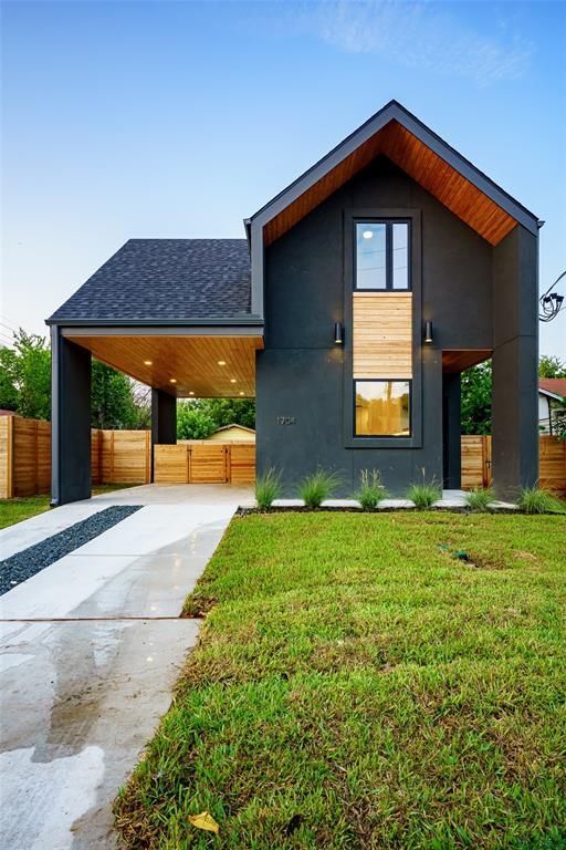 1704 E 32nd ST B, Austin, TX 78722