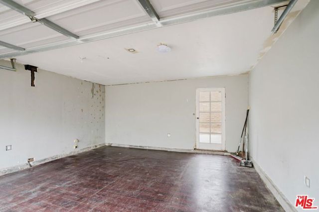 5917 Bartmus Street, Los Angeles, CA 90040