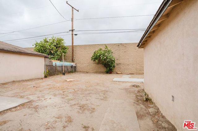 5917 Bartmus Street, Los Angeles, CA 90040