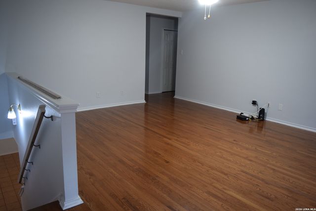 8026 CHESTNUT MANOR DR, Converse, TX 78109