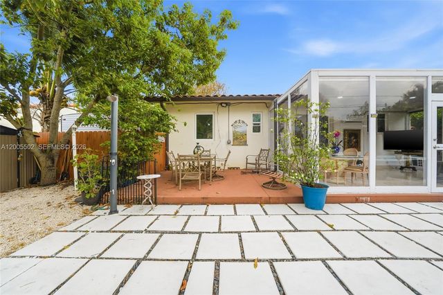 4331 SW 7th St, Miami, FL 33134