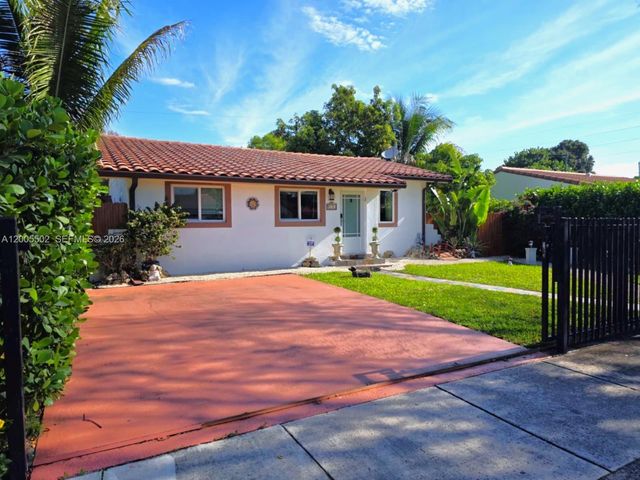 4331 SW 7th St, Miami, FL 33134
