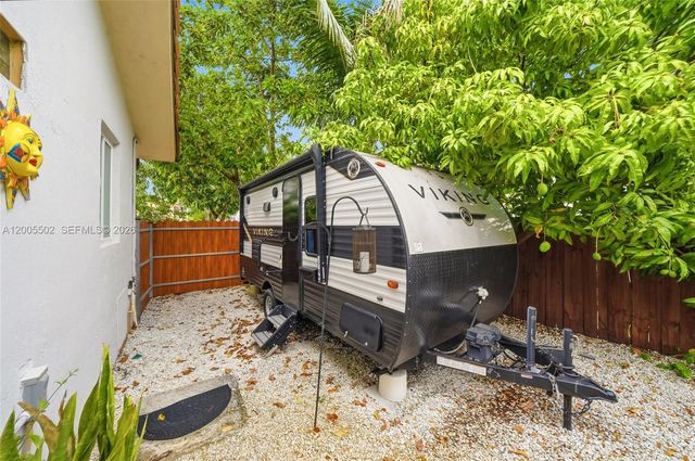 4331 SW 7th St, Miami, FL 33134