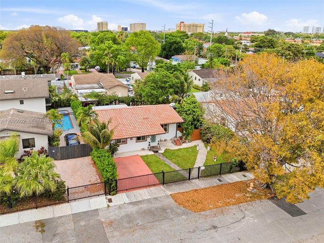 4331 SW 7th St, Miami, FL 33134