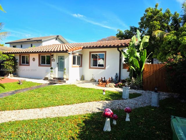 4331 SW 7th St, Miami, FL 33134