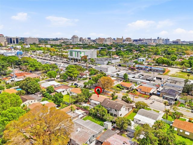 4331 SW 7th St, Miami, FL 33134