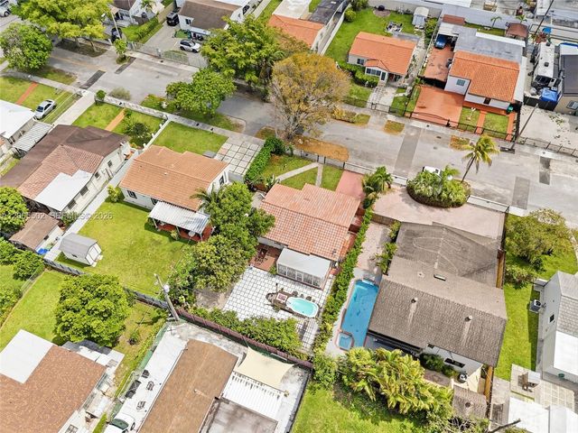 4331 SW 7th St, Miami, FL 33134