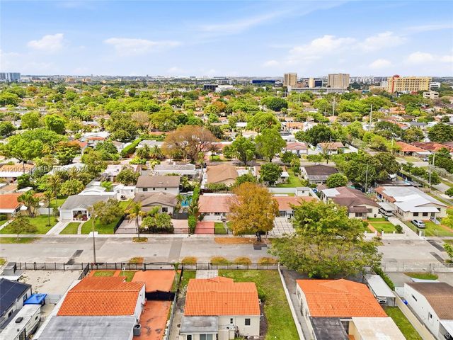 4331 SW 7th St, Miami, FL 33134