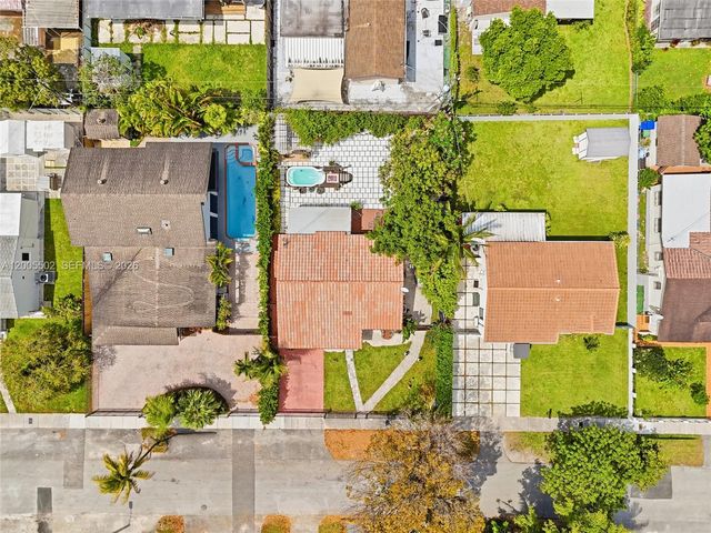 4331 SW 7th St, Miami, FL 33134