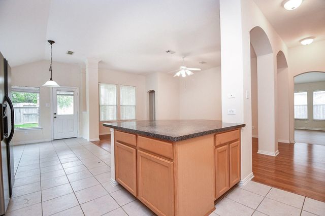 18006 Willow Cliff Lane, Cypress, TX 77433
