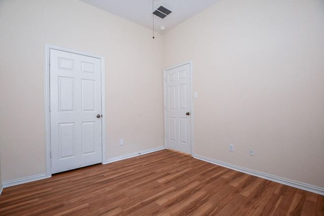 18006 Willow Cliff Lane, Cypress, TX 77433