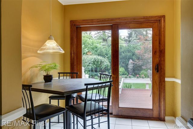815 Oakridge, Ferndale, MI 48220