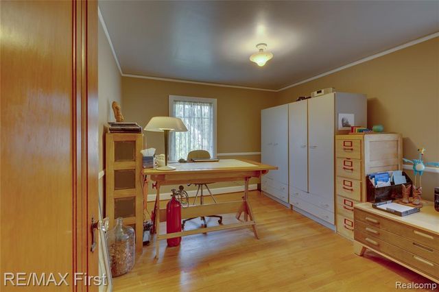 815 Oakridge, Ferndale, MI 48220