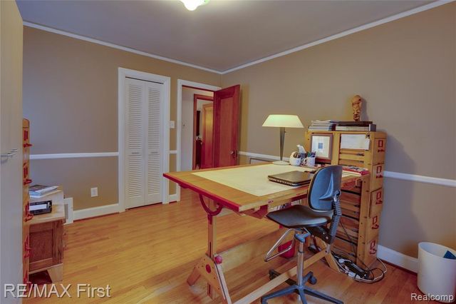 815 Oakridge, Ferndale, MI 48220