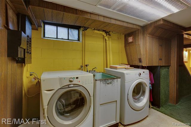 815 Oakridge, Ferndale, MI 48220