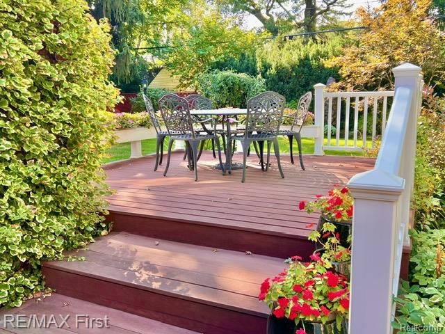 815 Oakridge, Ferndale, MI 48220