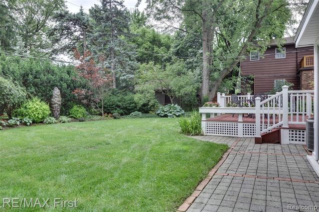 815 Oakridge, Ferndale, MI 48220
