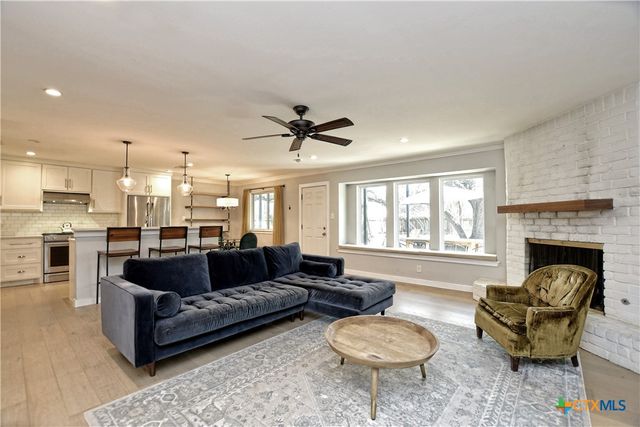 1508 Woodhill Drive, Round Rock, TX 78681