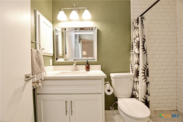 1508 Woodhill Drive, Round Rock, TX 78681