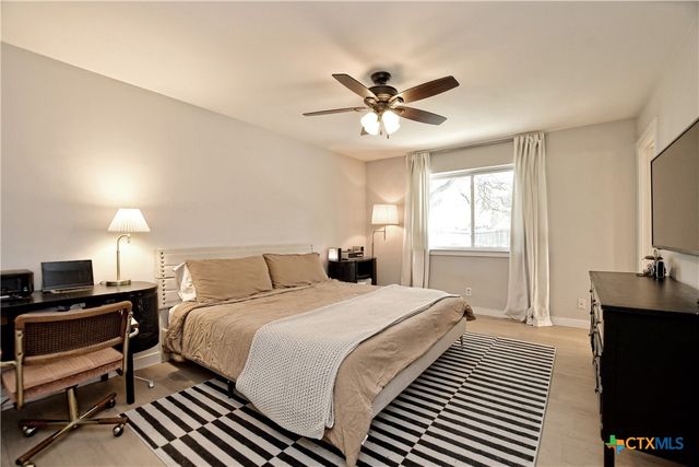 1508 Woodhill Drive, Round Rock, TX 78681