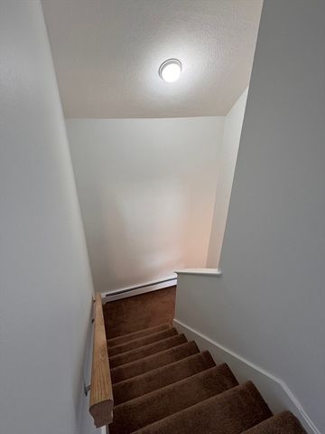 291 Parkland Ave, Lynn, MA 01905