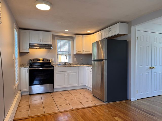 291 Parkland Ave, Lynn, MA 01905