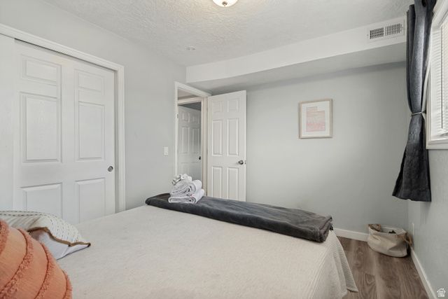 521 W TIFFANY TOWN DR, Midvale, UT 84047